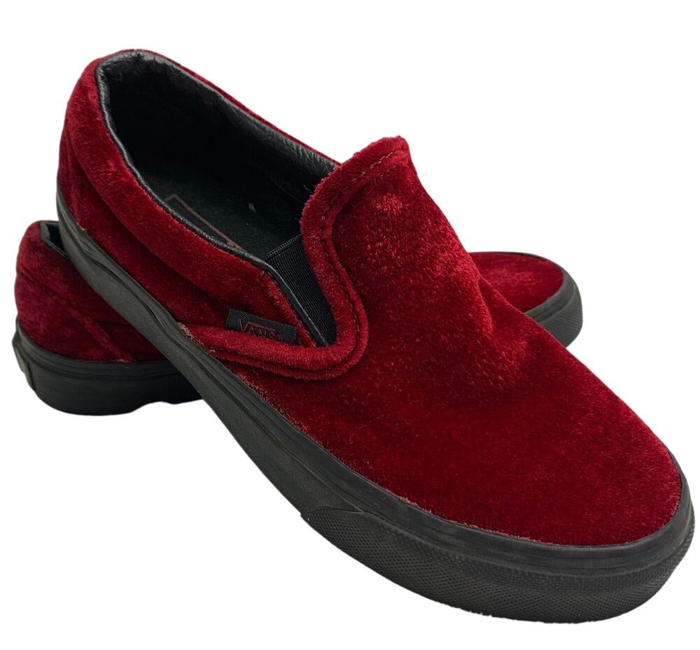 Vans Red Velvet Slip On Shoes Boar Shoe Casual Womens Sz 5 Mens 3.5 READ